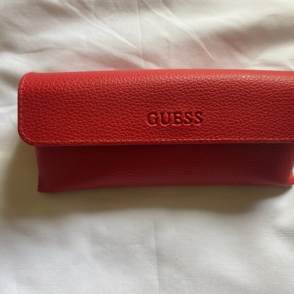 Guess Red Sunglasses Case Semi Hard Clamshell Protective Eyeglasses CASE ONLY - Picture 5 of 5